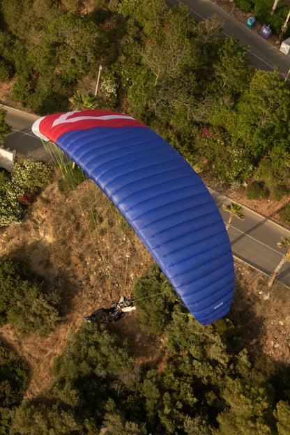 WAVE -EN A Paraglider